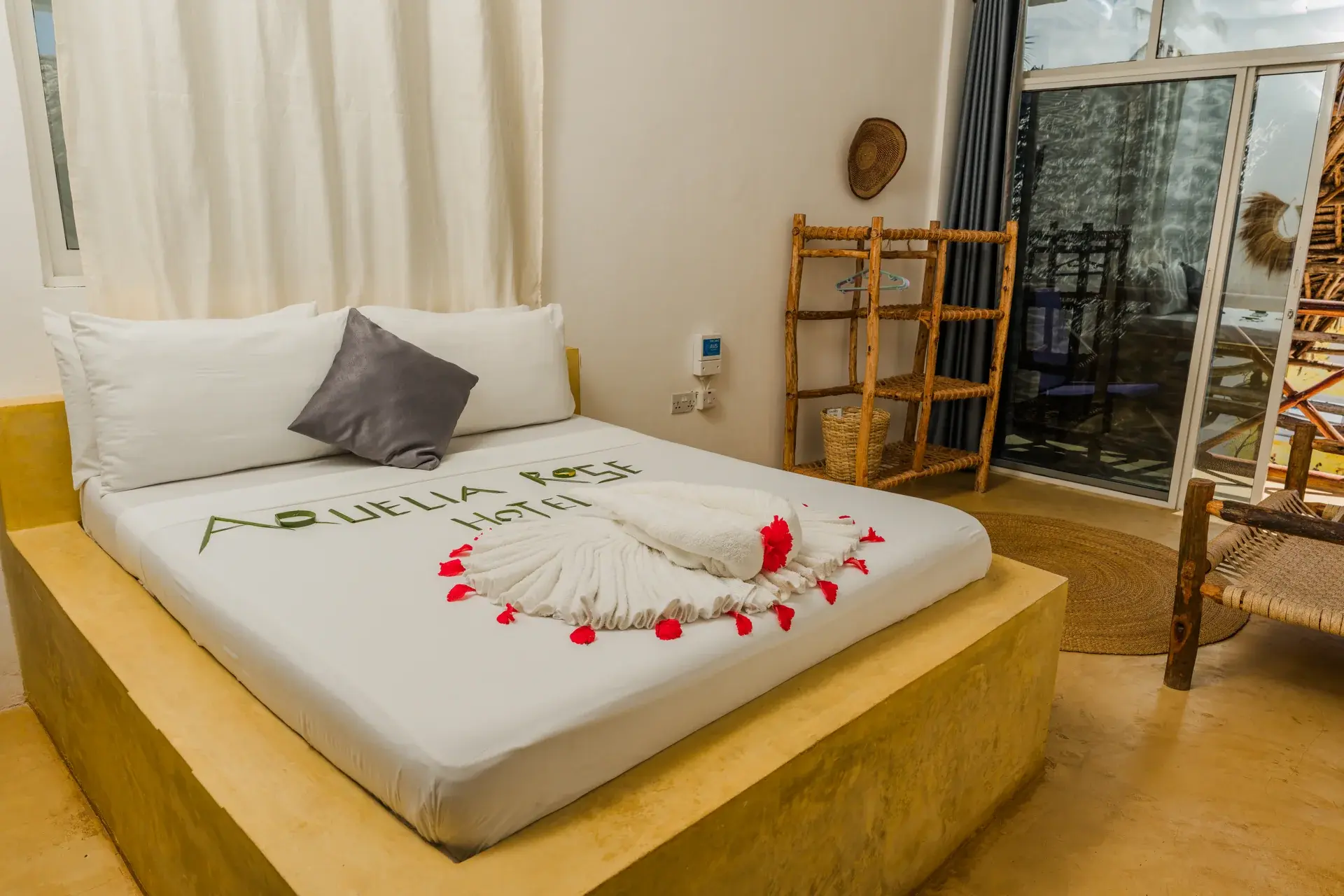 Aquelia Rose Hotel